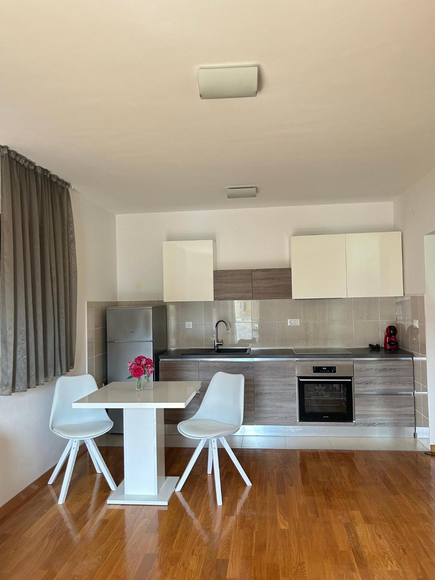 Apartments Vacanza Appartement *